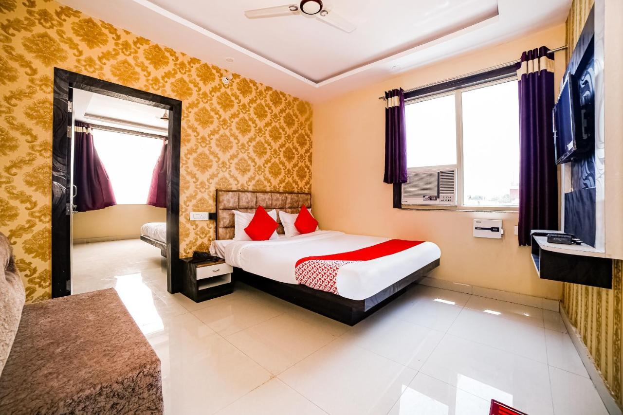 Oyo 41923 Prema Kunj Resort Jhānsi Exterior foto