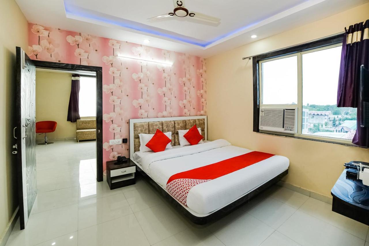 Oyo 41923 Prema Kunj Resort Jhānsi Exterior foto