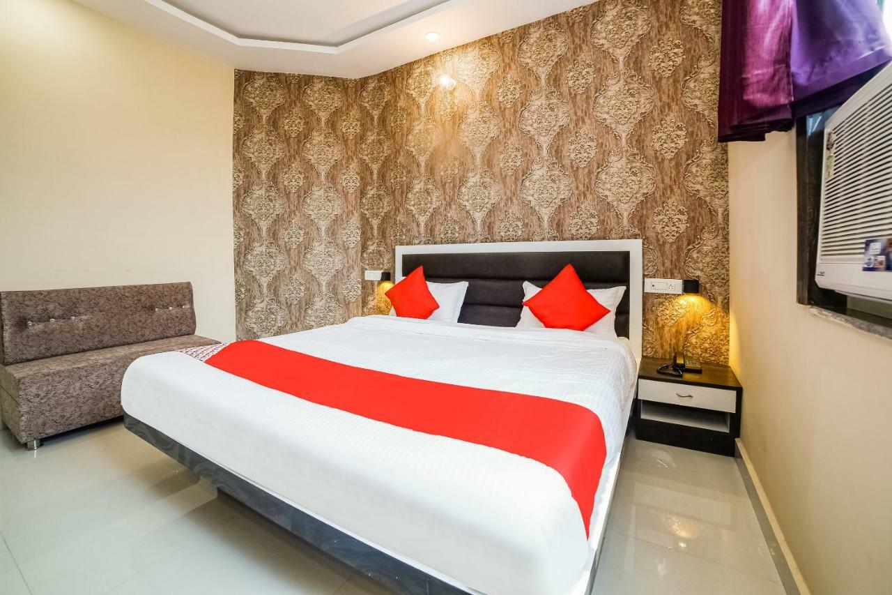 Oyo 41923 Prema Kunj Resort Jhānsi Exterior foto